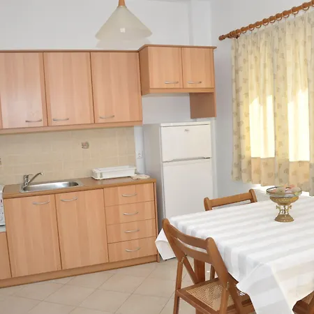 Kanellis * Avlemonas