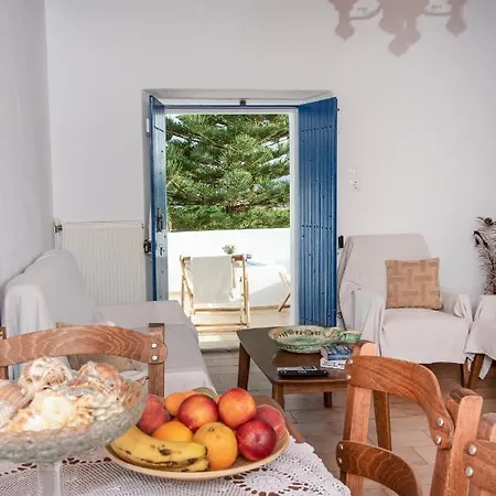 Kanellis Studios Apartment